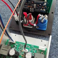 DSP有源功放4歐2x700W頻點(diǎn)任意設(shè)置，2+1小線陣T2